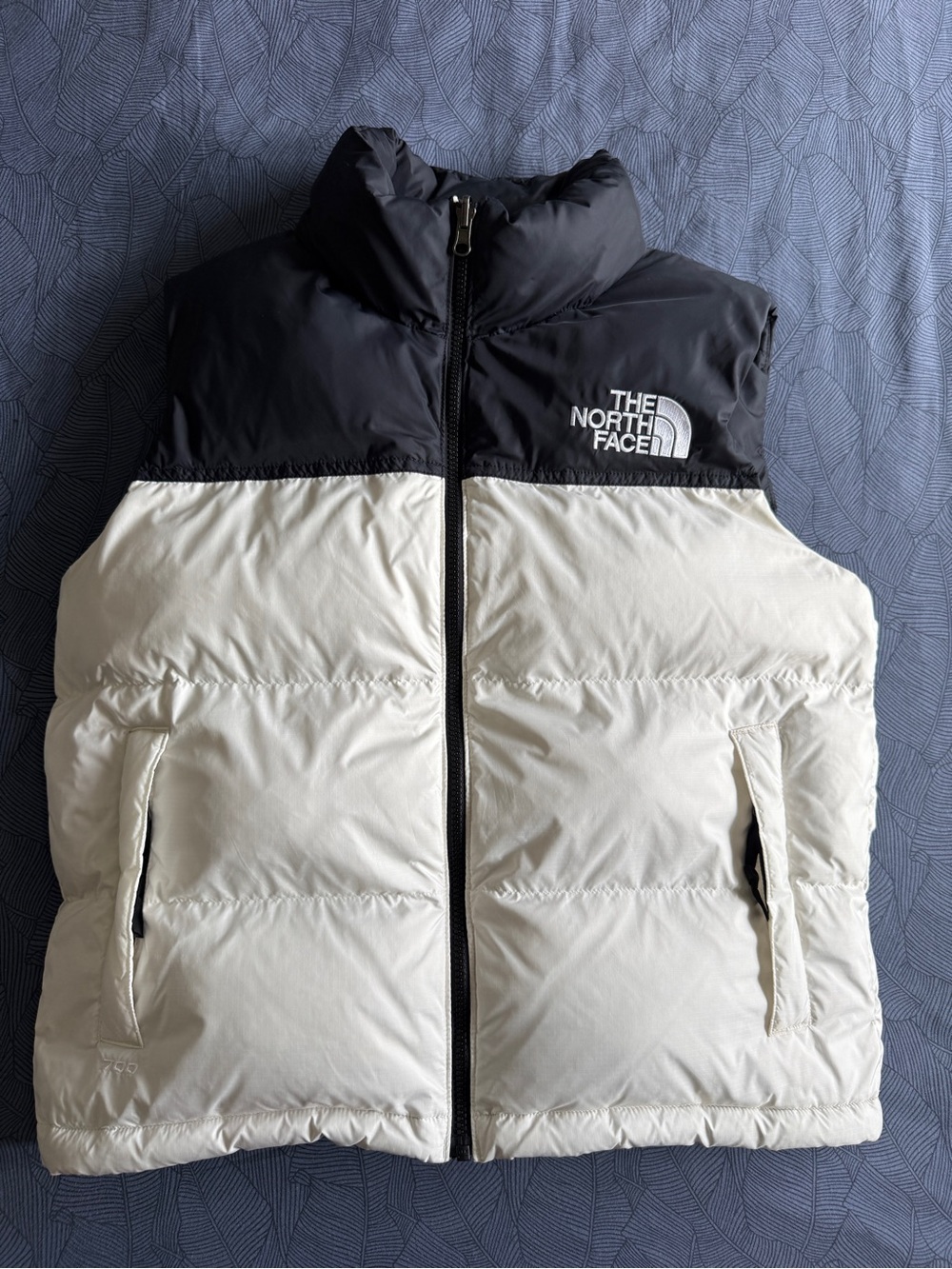 THE NORTH FACE 1996 Retro Nuptse Vest White Black Size M Down NF0A3XEP